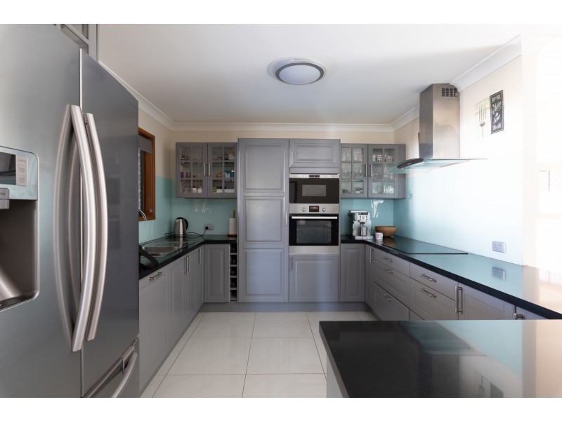 394 Winstanley street, Carindale QLD 4152