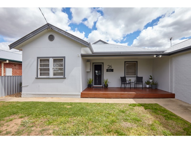 26 Cullen Road, Wagga Wagga NSW 2650