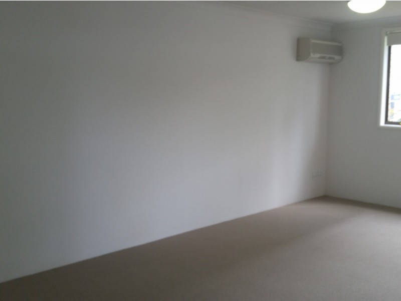 1/10 Elizabeth Avenue, Broadbeach, Broadbeach QLD 4218