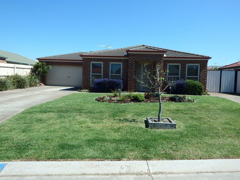 6 Yankos Drive, Werribee VIC 3030