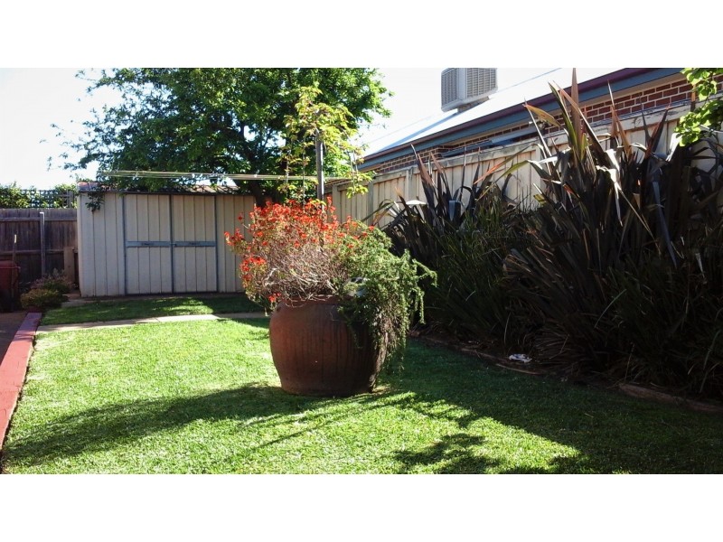 6 Yankos Drive, Werribee VIC 3030