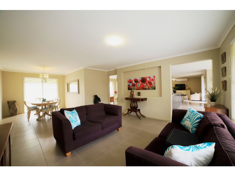 18 McLean Place, Nambour QLD 4560