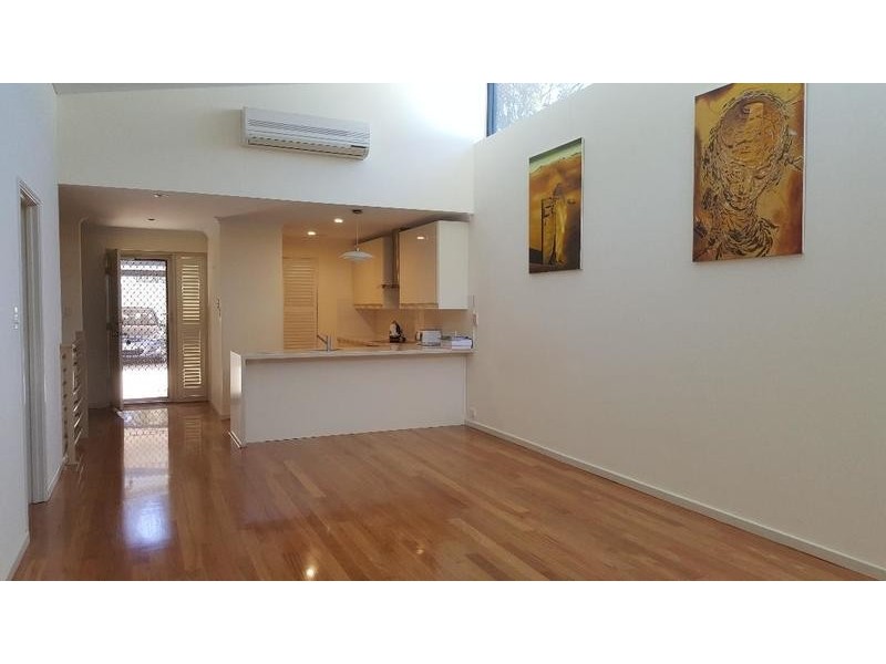 7 Golfers Retreat, Halls Head WA 6210