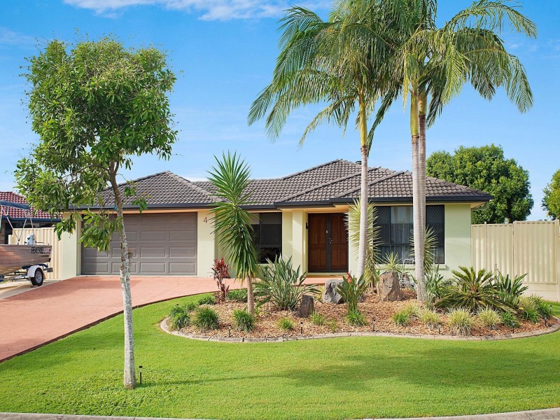 4 Prow Street, Caloundra West QLD 4551