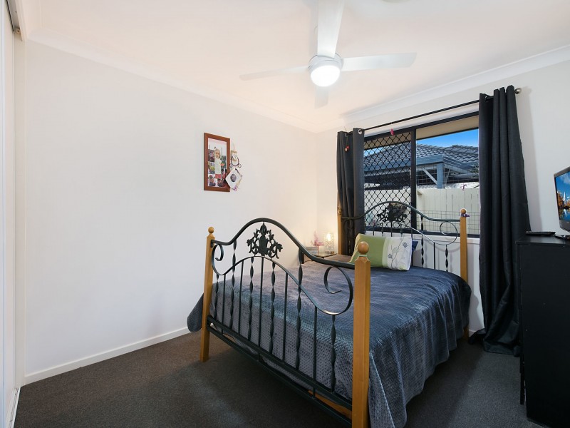 4 Prow Street, Caloundra West QLD 4551