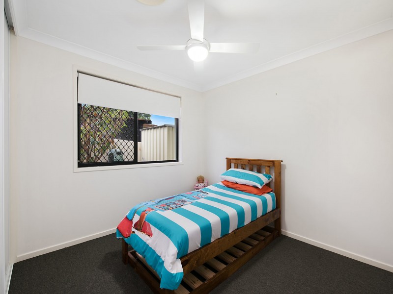 4 Prow Street, Caloundra West QLD 4551