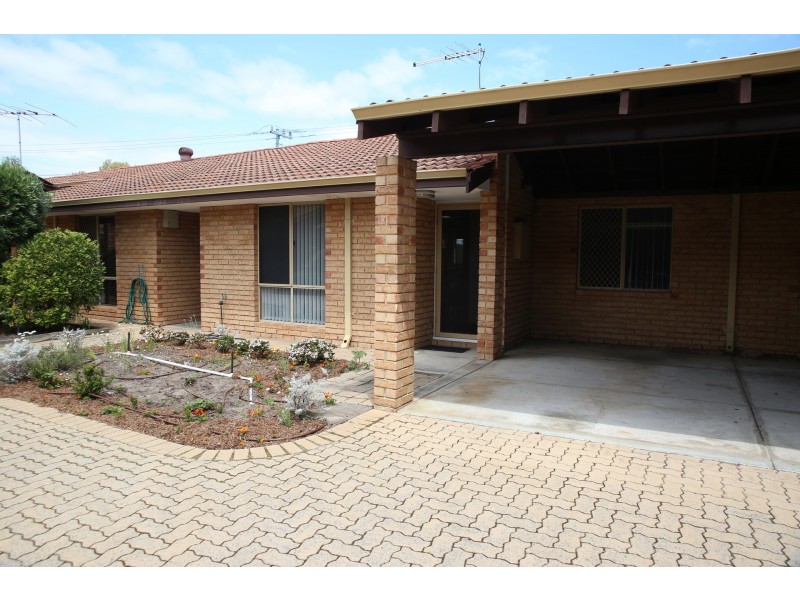 9/3 Waterway Court, Churchlands WA 6018