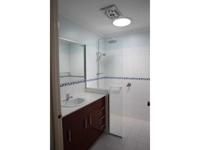 9/3 Waterway Court, Churchlands WA 6018