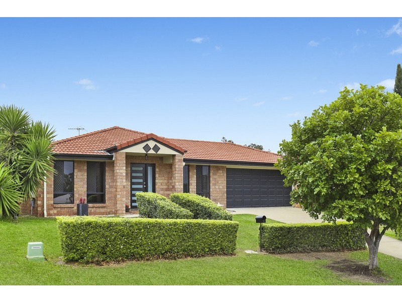 5 Bolte Crescent, Kallangur QLD 4503