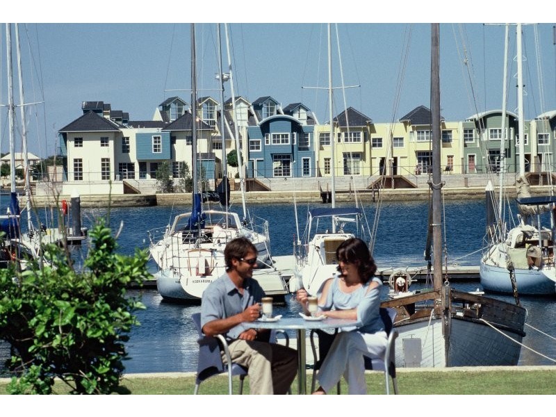 33 Kalgaritch Avenue, West Busselton WA 6280