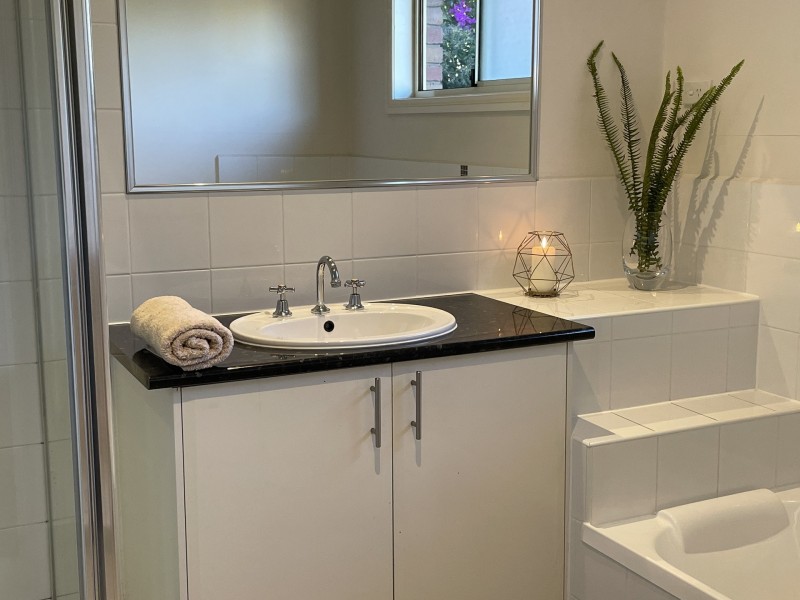 4/166 Cape St, Heidelberg VIC 3084