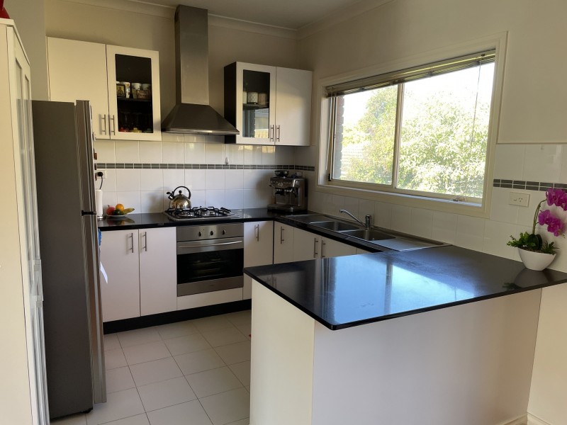 4/166 Cape St, Heidelberg VIC 3084