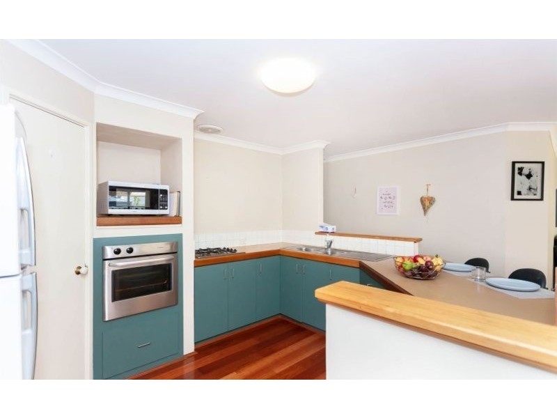 37 Valley Views Drive, Landsdale WA 6065