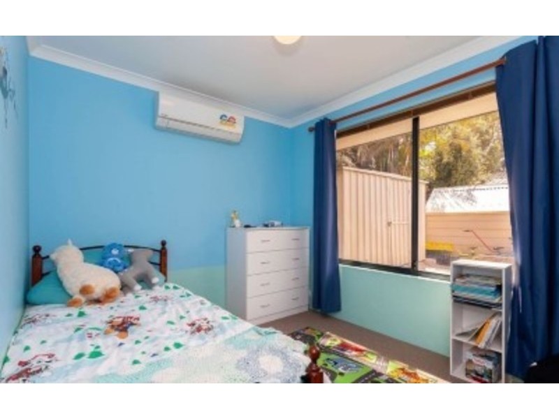 37 Valley Views Drive, Landsdale WA 6065