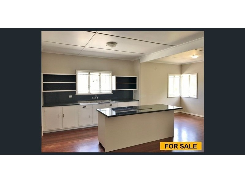 5 The Esplanade, Caboolture QLD 4510