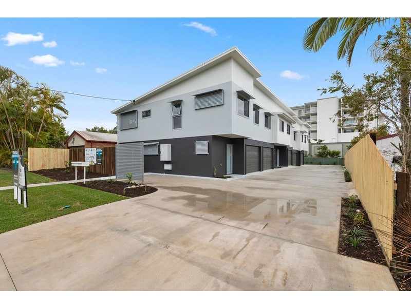 2/13 Dulin Street, Maroochydore QLD 4558
