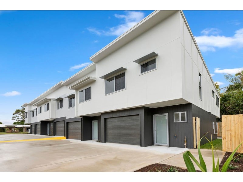 2/13 Dulin Street, Maroochydore QLD 4558