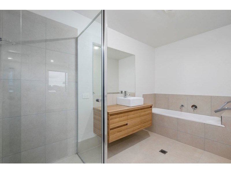 2/13 Dulin Street, Maroochydore QLD 4558