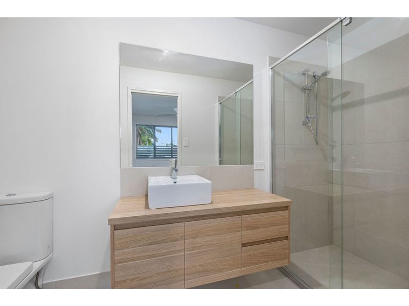 2/13 Dulin Street, Maroochydore QLD 4558