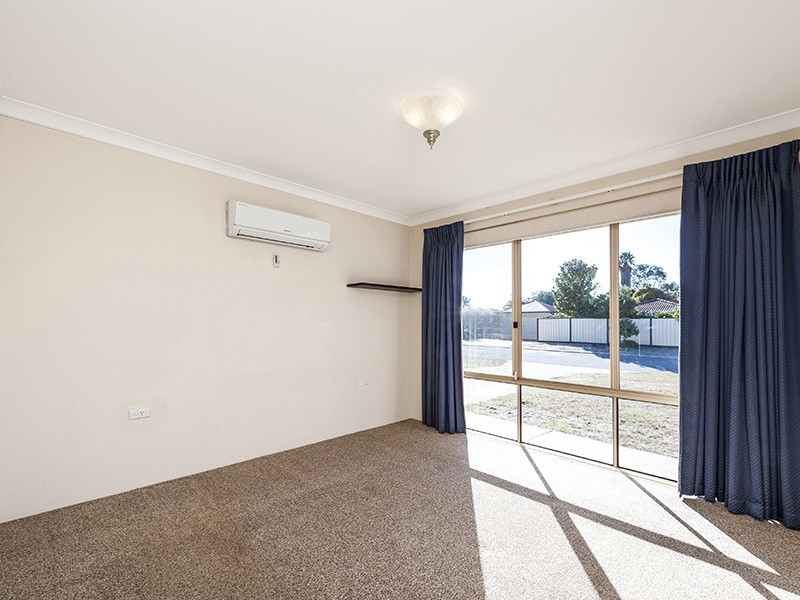 21 Columbia Way, Beechboro WA 6063