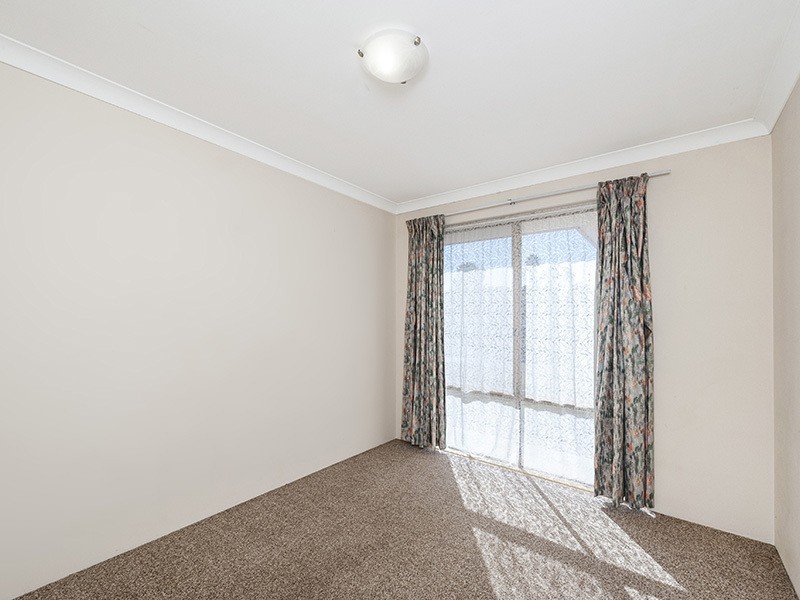 21 Columbia Way, Beechboro WA 6063