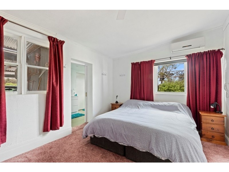 521 Aldridges Road, Neilborough VIC 3570