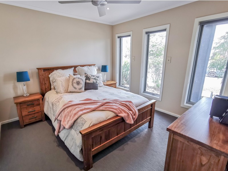 7 Smethwick Court, Truganina VIC 3029