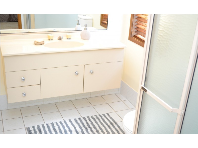 6 Sandy Street, Pomona QLD 4568