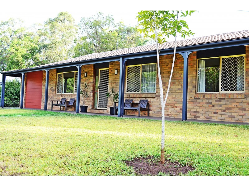6 Sandy Street, Pomona QLD 4568