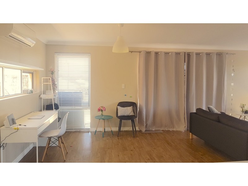 24 Arawatta Loop, Madora Bay WA 6210