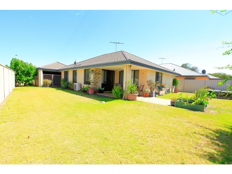 3 Cathedral Loop, West Busselton WA 6280