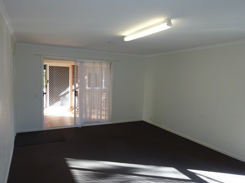 14 Sundowner Street, Regents Park QLD 4118