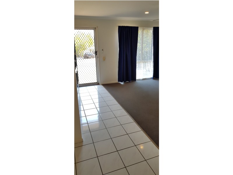 14 Sundowner Street, Regents Park QLD 4118