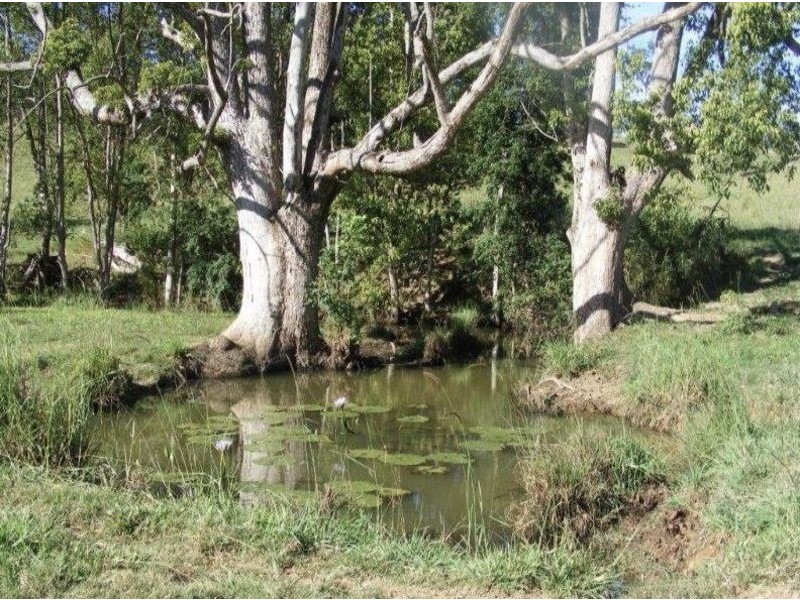 121 Hood Road, Veteran QLD 4570
