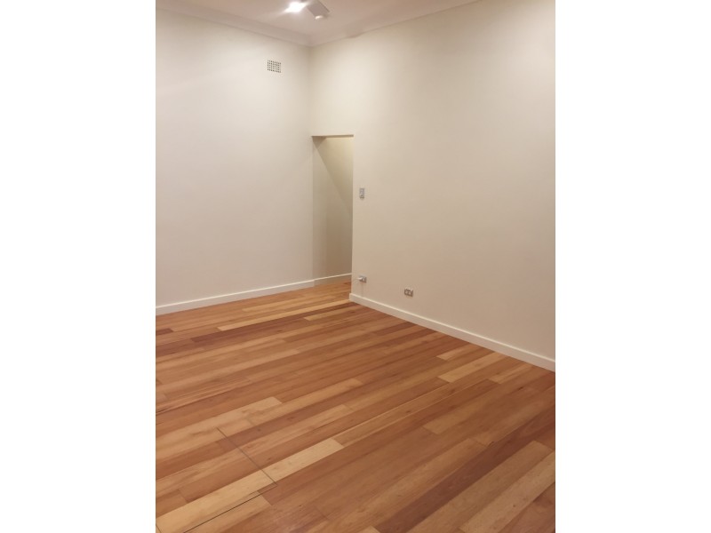 1/70 Petersham Rd, Marrickville NSW 2204