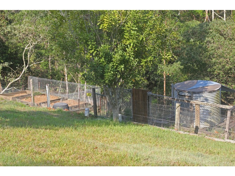 136 Araluen Road, Tallebudgera Valley QLD 4228