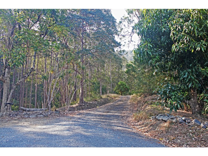 136 Araluen Road, Tallebudgera Valley QLD 4228