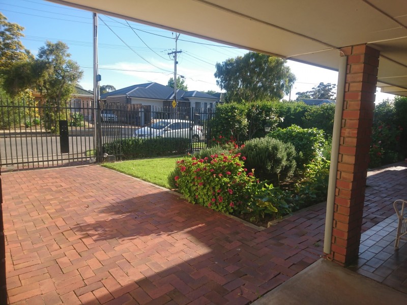 13 Ralph Street, Sturt SA 5047