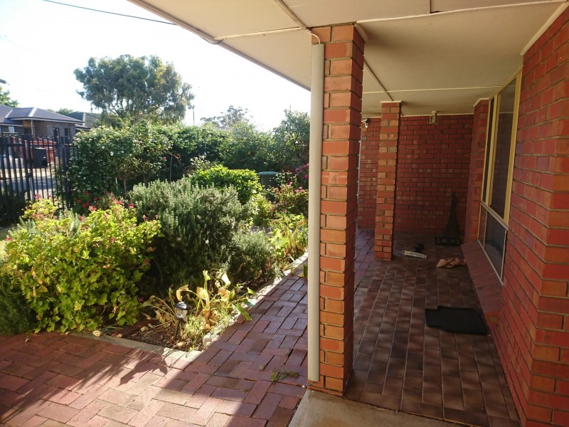 13 Ralph Street, Sturt SA 5047
