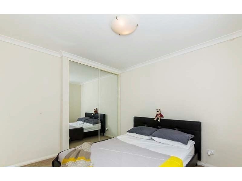 8 Redfern Bend, Clarkson WA 6030