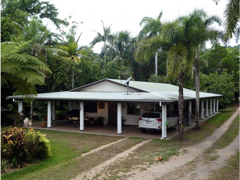 662 El Arish Mission Beach Road, Mission Beach QLD 4852