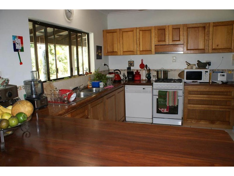 662 El Arish Mission Beach Road, Mission Beach QLD 4852