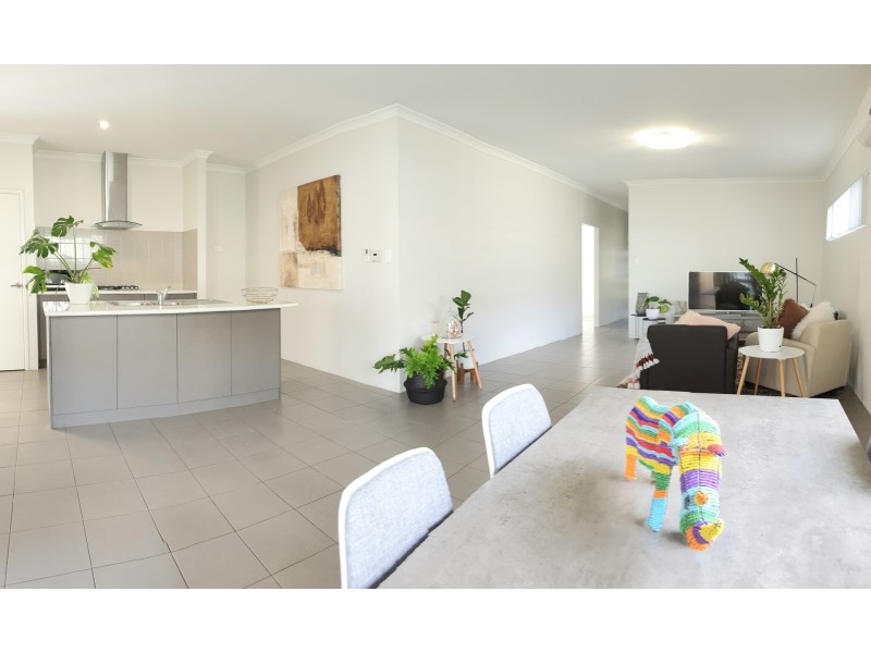 8 Lowe way, Byford WA 6122