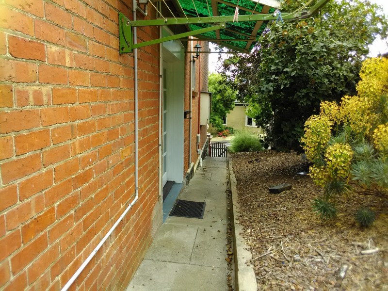 B/2 Hillside Crescent, Launceston TAS 7250