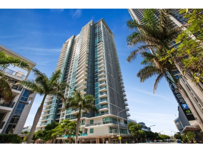 602/1 Como Crescent, Southport QLD 4215