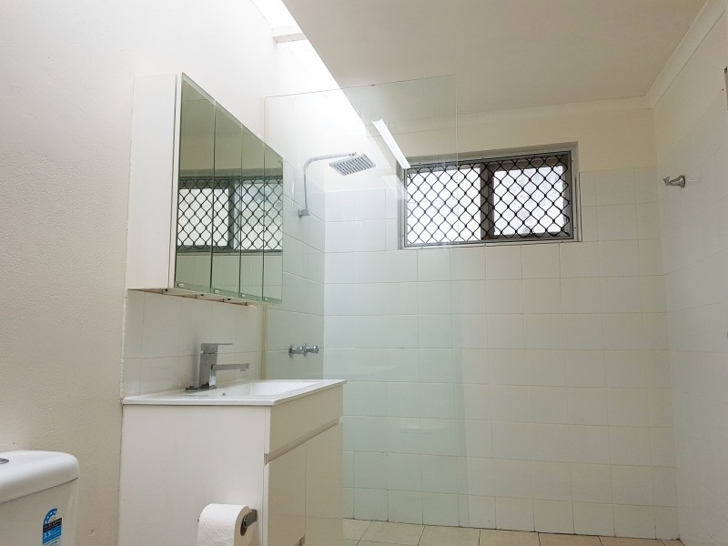 1/1A Cutler Drive, Wyong NSW 2259