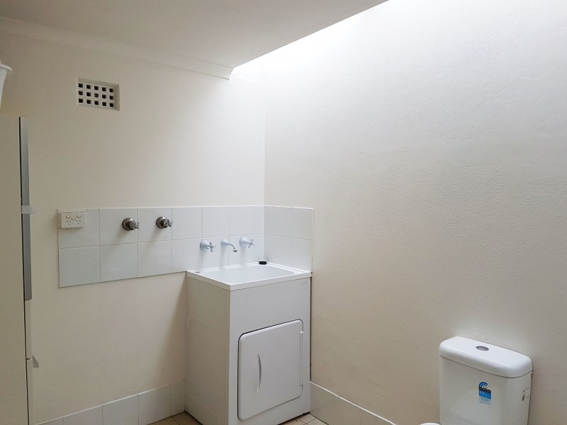 1/1A Cutler Drive, Wyong NSW 2259