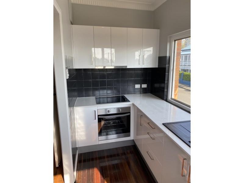 4/3 Grattan Street, Woolloongabba QLD 4102