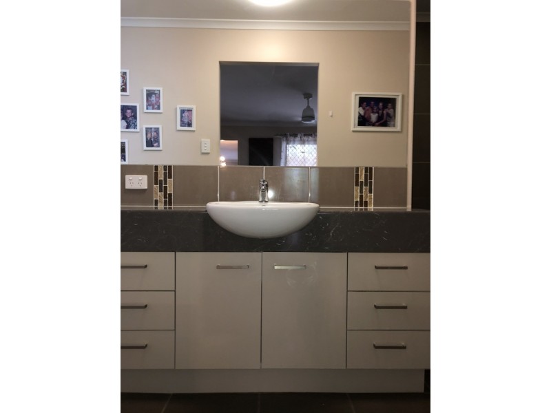 50 Diane Parade, Kallangur QLD 4503