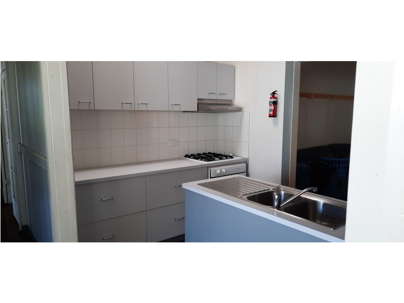 A/438 Waterworks Rd, Ashgrove QLD 4060